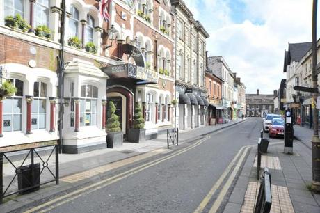 Info bière – Les pubs et cafés se tournent vers les livraisons alors que Boris Johnson ordonne la fermeture
 – Houblon