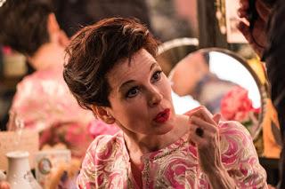 Judy, le biopic sur Judy Garland, réalisé par Rupert Goold