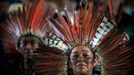 Des-indigenes-d-amazonie-reunis-a-puerto-maldonado-au-perou-le-18-janvier-2018_6005702