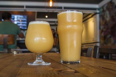 Craft beer – Que faire quand ils arrêtent de faire Heineken et Modelo
– Mousse de bière Craft beer – Que faire quand ils arrêtent de faire Heineken et Modelo
– Mousse de bière