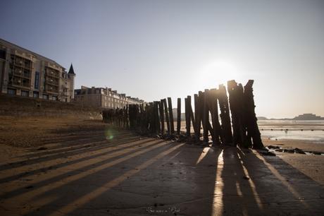 Cache-cache avec le soleil à Saint-Malo
