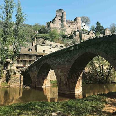 Souvenirs d'Occitanie en Instagram (Belcastel) Souvenirs d'Occitanie en Instagram (Belcastel)