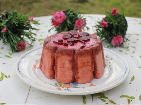 Cuillère et saladier : Charlotte à la betterave rouge