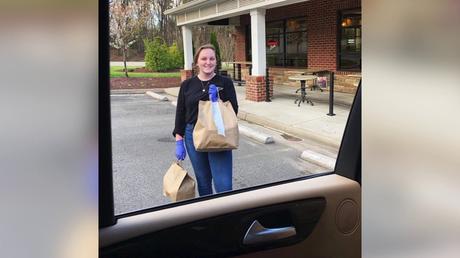 Bière artisanale – Burger Bach sert des hamburgers, des frites et des spécialités de bière
– Bière Bière artisanale – Burger Bach sert des hamburgers, des frites et des spécialités de bière
– Bière