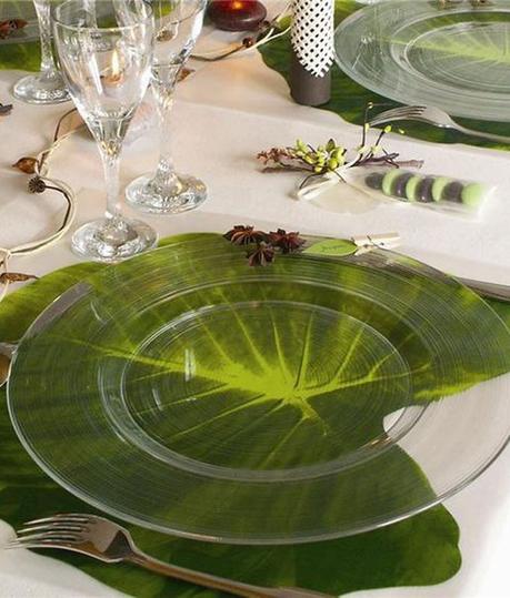 table style jungle rustique set table feuille végétale assiette verre rond - blog déco - clem around the corner
