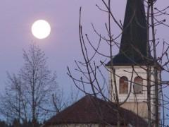 pâques,jeudi saint,vendredi saint,samedi saint,ténèbres,office des ténèbres,blog littéraire de christian cottet-emard,œuf de pâques,chasse aux œufs,grande pâque russe,nicolaï Rimsky-korsakov,musique,église saint léger,oyonnax,école jeanne d'arc,fête chrétienne,pascal,tristesse de l'homme sans dieu,agnostique,agnosticisme,printemps,nuit,cloche,départ des cloches,retour des cloches,rome,enfance,souvenir,carnet,journal,note