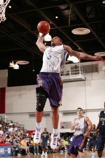 Summer League: Nuggets 92 - 79 Lakers