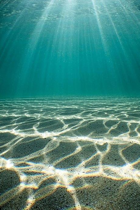 J'adore les profondeurs de l'océan... telle une sirène....