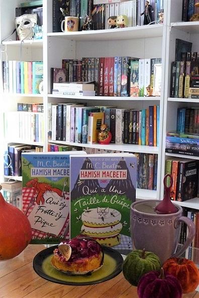 DEUX LIVRES, UN THE....