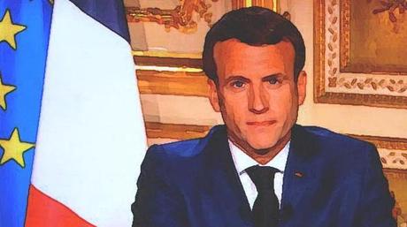 Emmanuel Macron : plus humain et plus humble