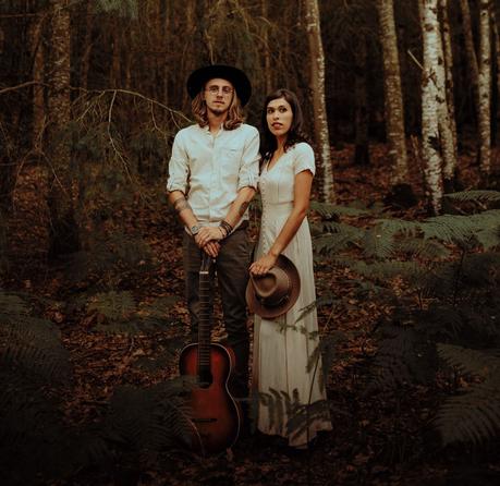 Morgane & Jeff nous baladent avec leur belle Feuille de Route