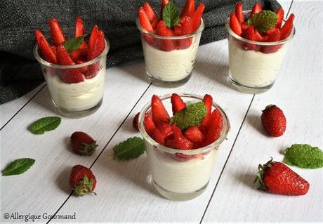 Entremet aux fraises { sans gluten sans lait sans œufs }