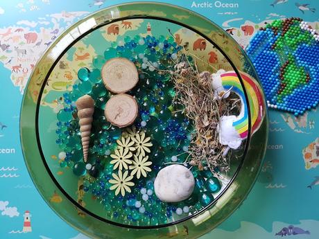 [EXPLORE THE UNIVERSE] Thème 5 : ECOLOGIE - JOUR DE LA TERRE Activités, documentaires, lectures