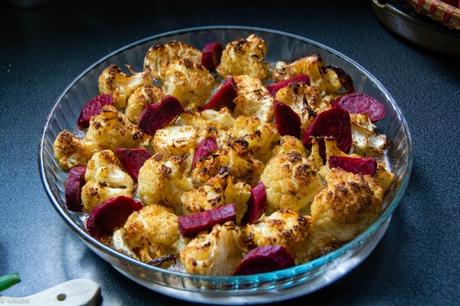 Grillé – Chou-fleur rôti, betterave et chutney de coriandre