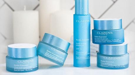 Faites le plein d’hydratation : la gamme Hydra-Essentiel de Clarins est à -30%
