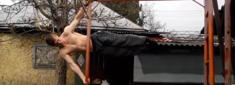 human-flag-muscle-up