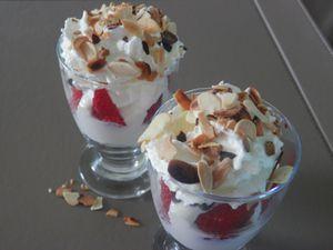 Tiramisu à la fraise et à la ricotta (tout léger) Tiramisu à la fraise et à la ricotta (tout léger)