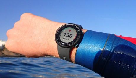 La montre Garmin Swim 2 testée de fond en comble