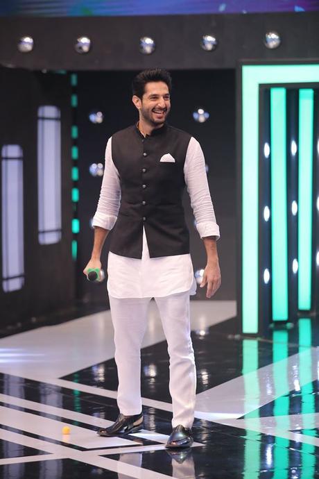 Humayun Saeed, Bilal Ashraf, Adnan Siddiqui and Kubra Khan in Jeeto Pakistan Ramzan Special Show