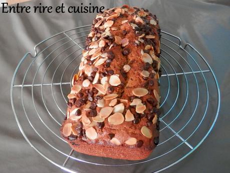Cake vanillé aux pépites de chocolat