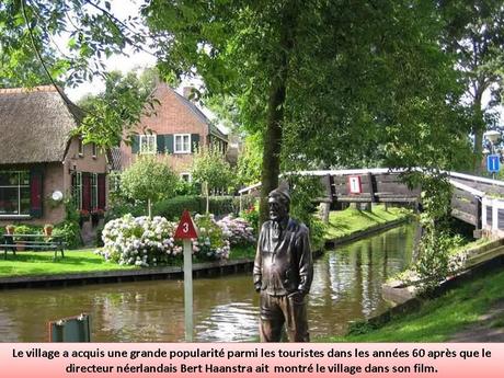 Pays Etranger - La  Hollande - Charmant Village sans route