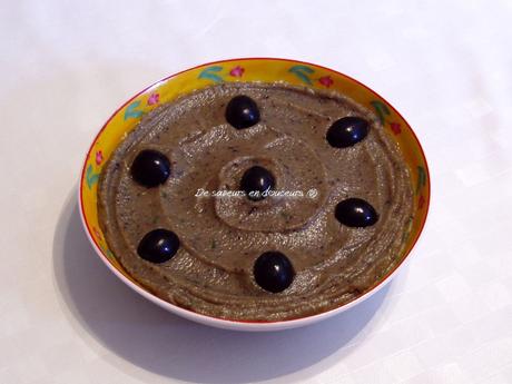 Caviar d'aubergines aux olives noires