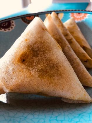 Journal de bord du confinement #51 Coronavirus – Samossas aux légumes au curry Journal de bord du confinement #51 Coronavirus – Samossas aux légumes au curry