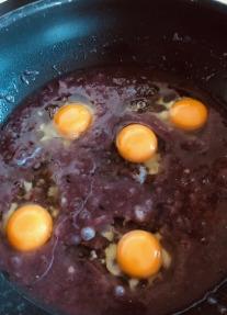 Journal de bord du confinement #52 Coronavirus – Oeufs à la couille d’âne Journal de bord du confinement #52 Coronavirus – Oeufs à la couille d’âne