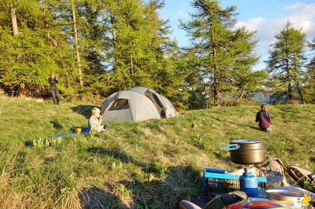 Bivouac en famille en van, camping-car, 4×4 ou tente…