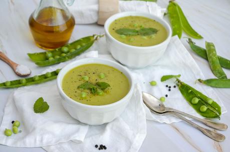 Velouté de petits pois à la menthe