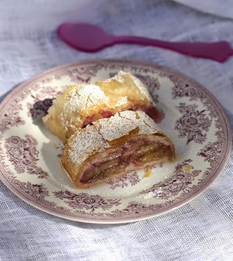 20 recettes sucrées pour cuisiner la rhubarbe