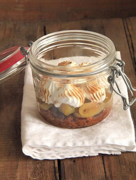 20 recettes sucrées pour cuisiner la rhubarbe