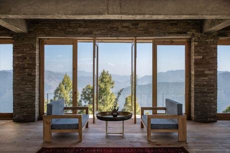 In-the-Heart-of-Nature-Kumaon-Hotel-the-Himalayas-04-1