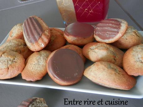 Madeleines en coque de chocolat (à la farine semi-complète)