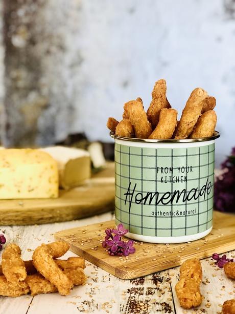« Baguettes fromaze » : Bâtonnets de fromage, souvenirs de Tata Loga & un grand classique mauricien bien sûr !