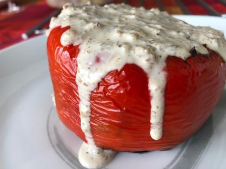 Journal de bord du confinement #57 Coronavirus – Chiles en nogada ou poivrons farcis mexicains Journal de bord du confinement #57 Coronavirus – Chiles en nogada ou poivrons farcis mexicains