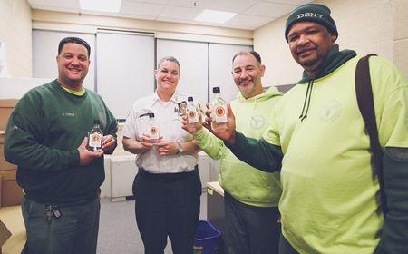 Craft beer – Une entreprise de bière de Staten Island fait don d’un désinfectant pour les mains aux travailleurs de première ligne
 – Houblon