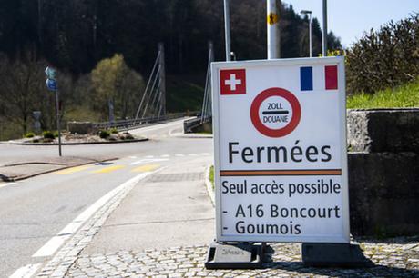 L’UE préconise la réouverture des frontières intérieures pour sauver la saison touristique