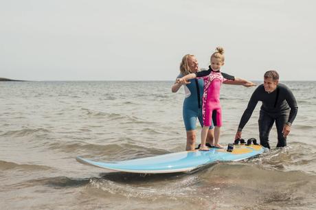 Comment mettre toute la famille au surf ?