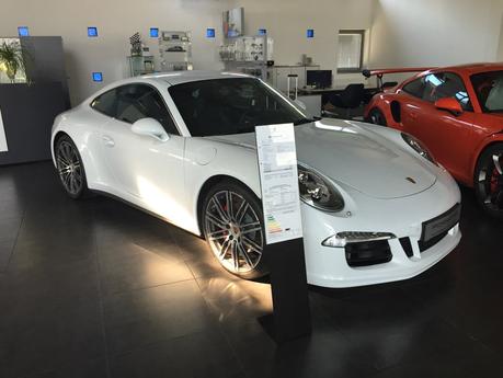 Acheter sa Porsche en Centre Porsche (CP) en Allemagne. Est-ce une bonne idée ?