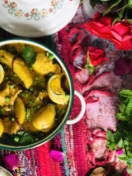 Kalia de poulet : une spécialité épicée et colorée à la menthe et à la coriandre fraîche ! Un aller direct pour l’île Maurice !