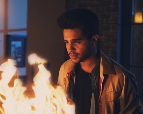 Asim Azhar recite beautifully ‘faslon ko takalluf hai’ naat