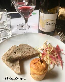 Déjeuner à la Ferrandaise