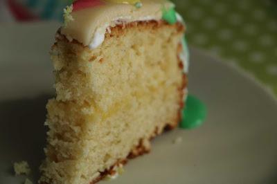 Gâteau d'anniversaire peinture