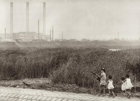 L'oreille humaine n'est pas faite pour entendre des ondes de ce type.