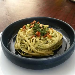 Tagliatelle au pesto d'amande et noix Tagliatelle au pesto d'amande et noix