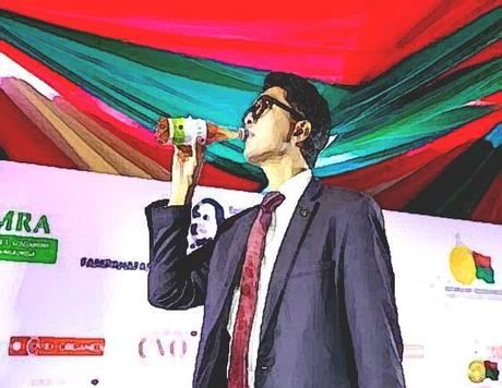 Madagascar : la potion amère du docteur Andry Rajoelina contre le covid-19