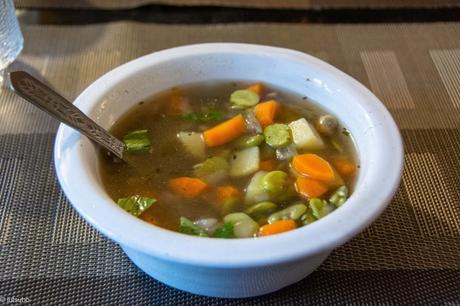 ‘Tite soupe de printemps – Soupe claire de fèves fraîches