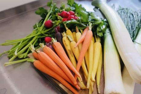 Craft beer – Cette entreprise sociale fabrique de la bière à partir de restes de pain pour s’attaquer aux déchets alimentaires
 – Bière noire