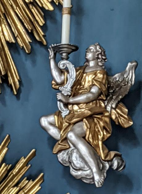 Engel in Mittenwald / Les anges de Mittenwald (2)  26 Bilder / 26 Photos